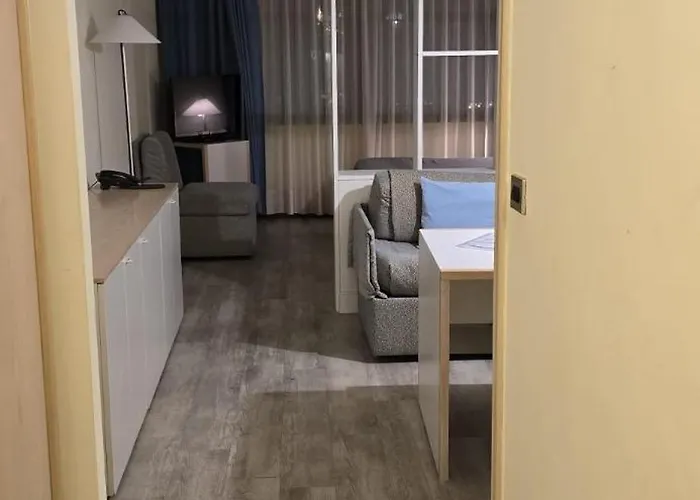 Апартаменты Universo 303 *